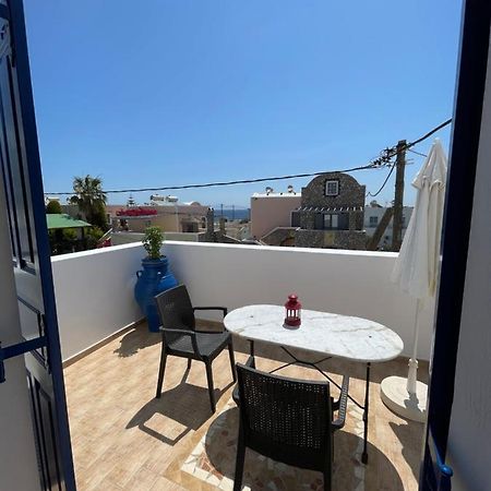 Kamári Leonidas Apartments المظهر الخارجي الصورة