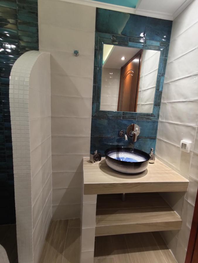 Kamári Leonidas Apartments المظهر الخارجي الصورة